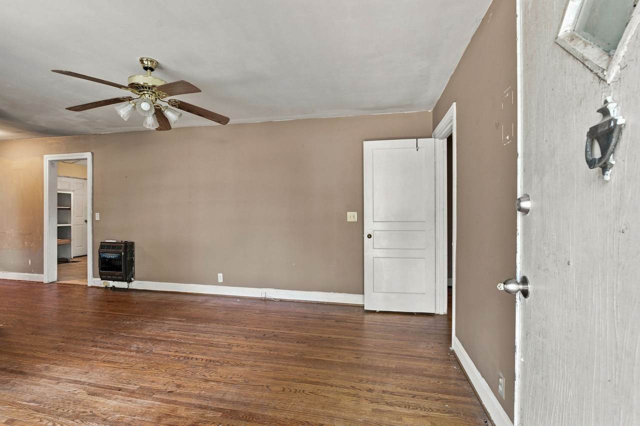 https://bt-photos.global.ssl.fastly.net/nashville/1280_boomver_1_RTC3530866-1.jpg