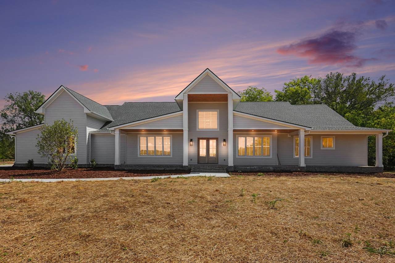 3277 Highway 431 - Photo 1