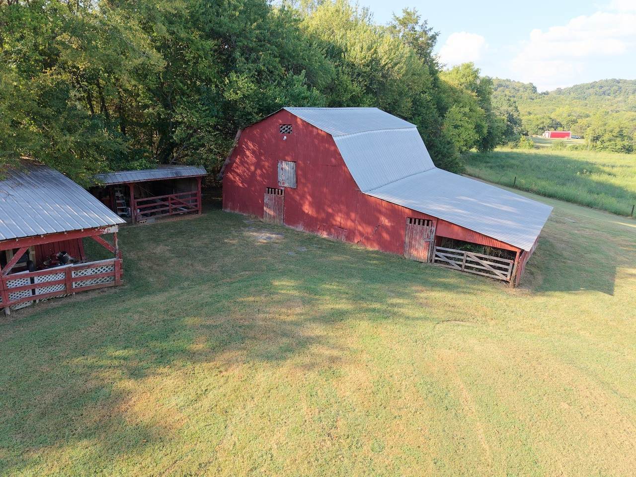 https://bt-photos.global.ssl.fastly.net/nashville/1280_boomver_1_RTC3531719-1.jpg