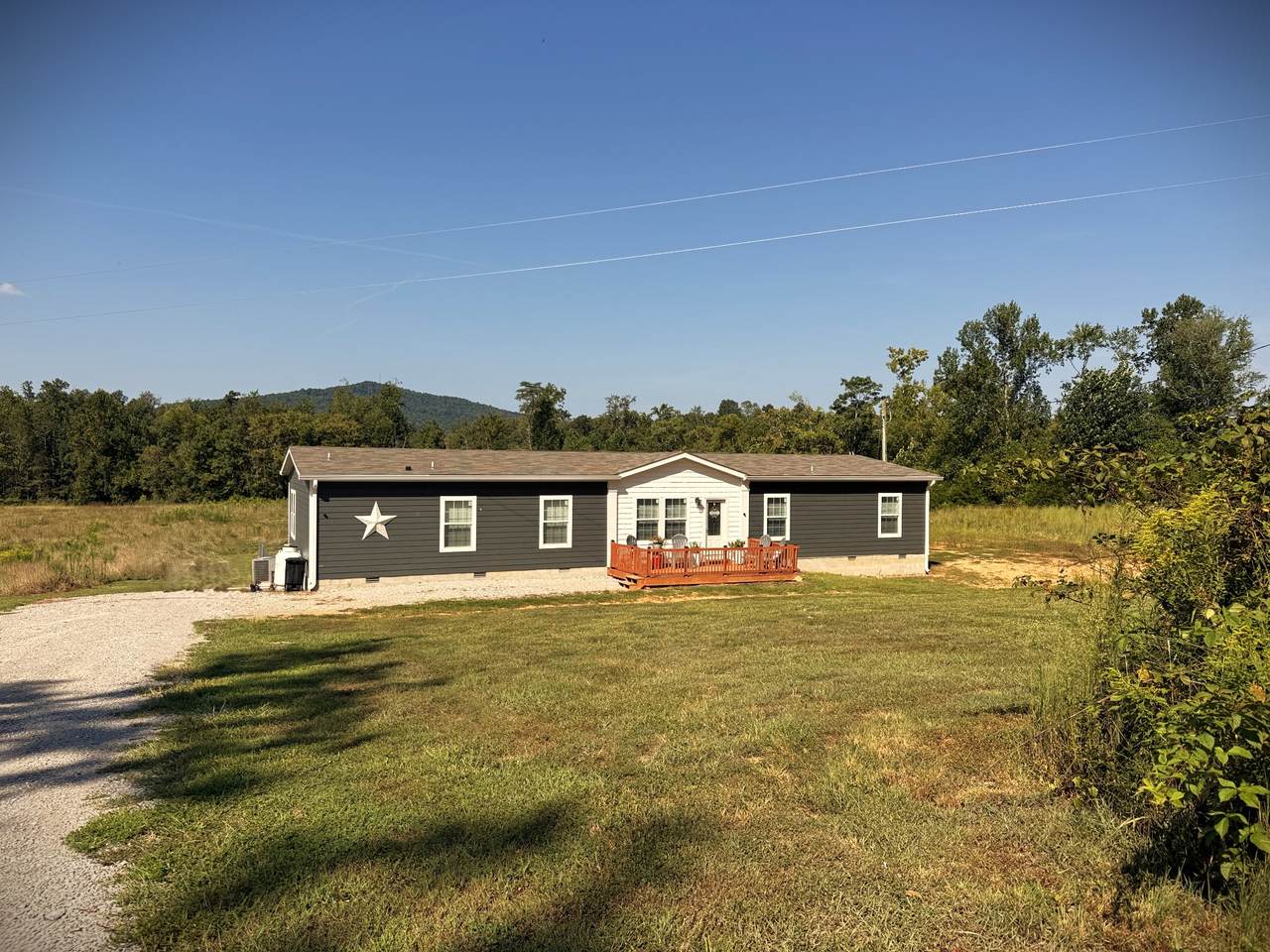 760 Dogwalk Rd - Photo 1
