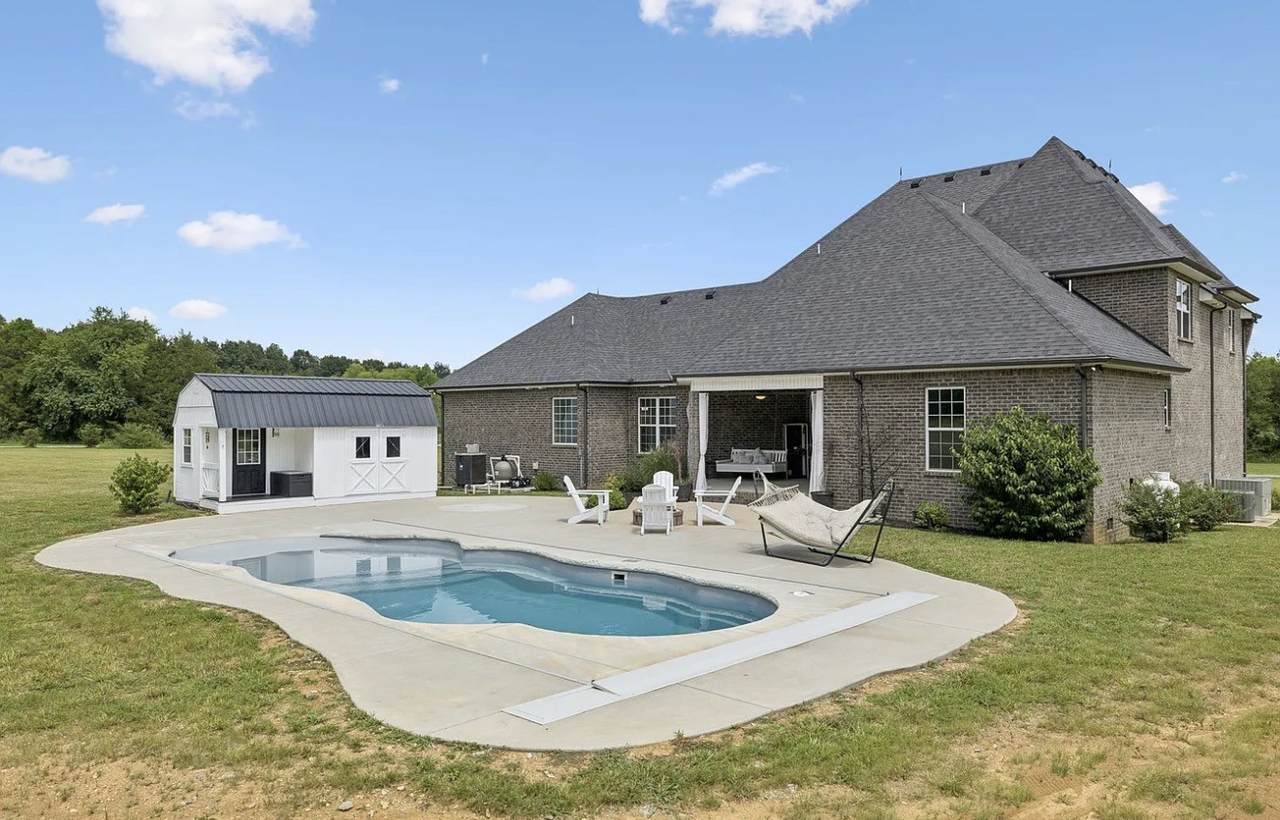 2005 Holly Grove Rd - Photo 1