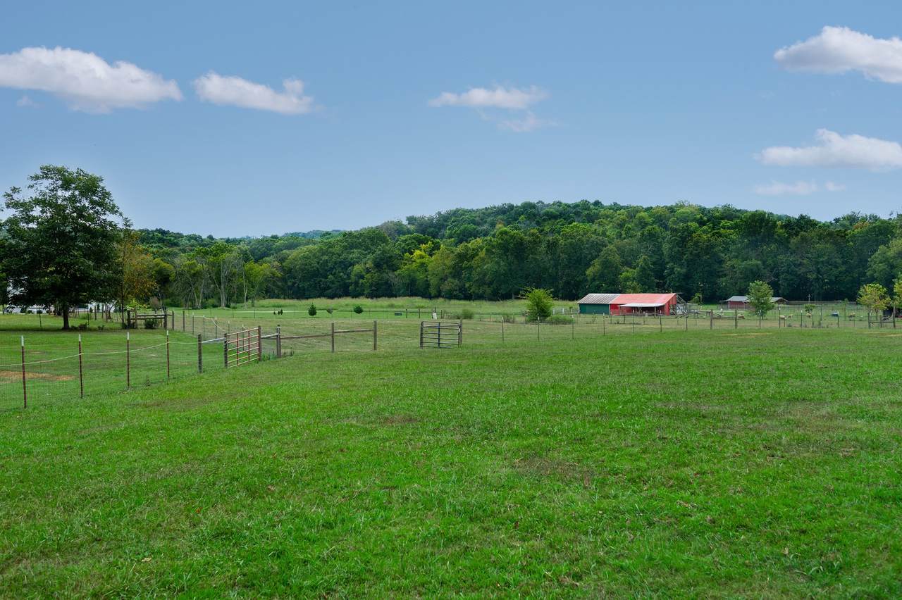 https://bt-photos.global.ssl.fastly.net/nashville/1280_boomver_1_RTC3545133-1.jpg