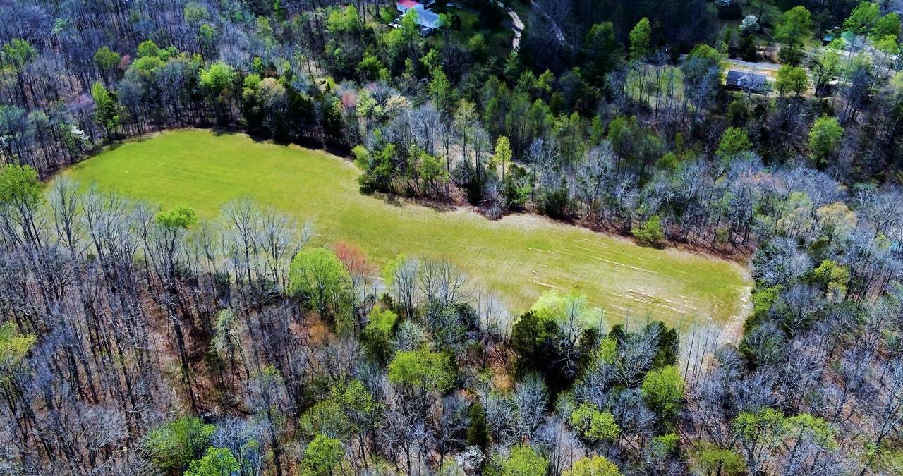 805 Harris Rd - Photo 1