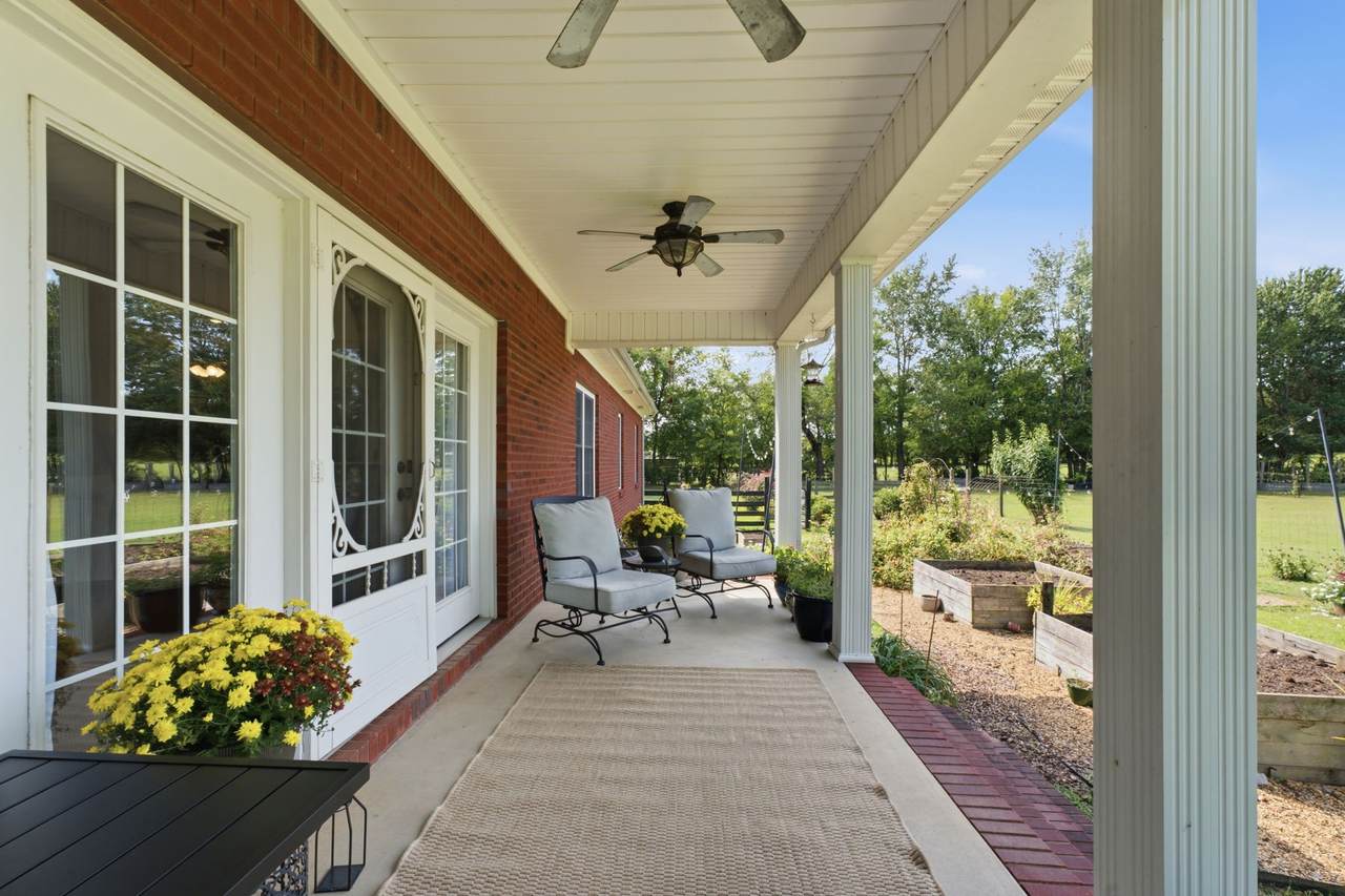 https://bt-photos.global.ssl.fastly.net/nashville/1280_boomver_1_RTC3546849-1.jpg