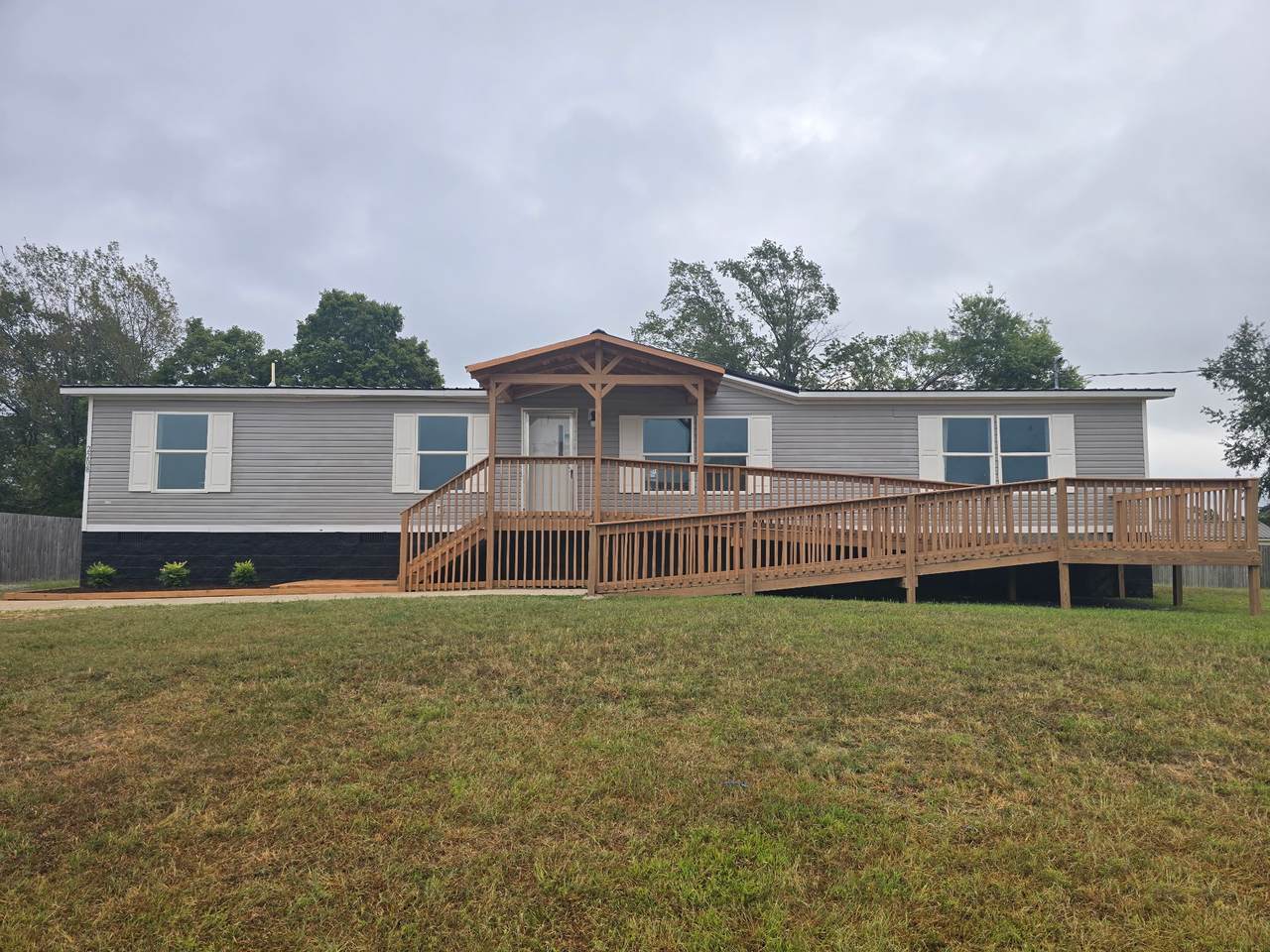 https://bt-photos.global.ssl.fastly.net/nashville/1280_boomver_1_RTC3547128-1.jpg