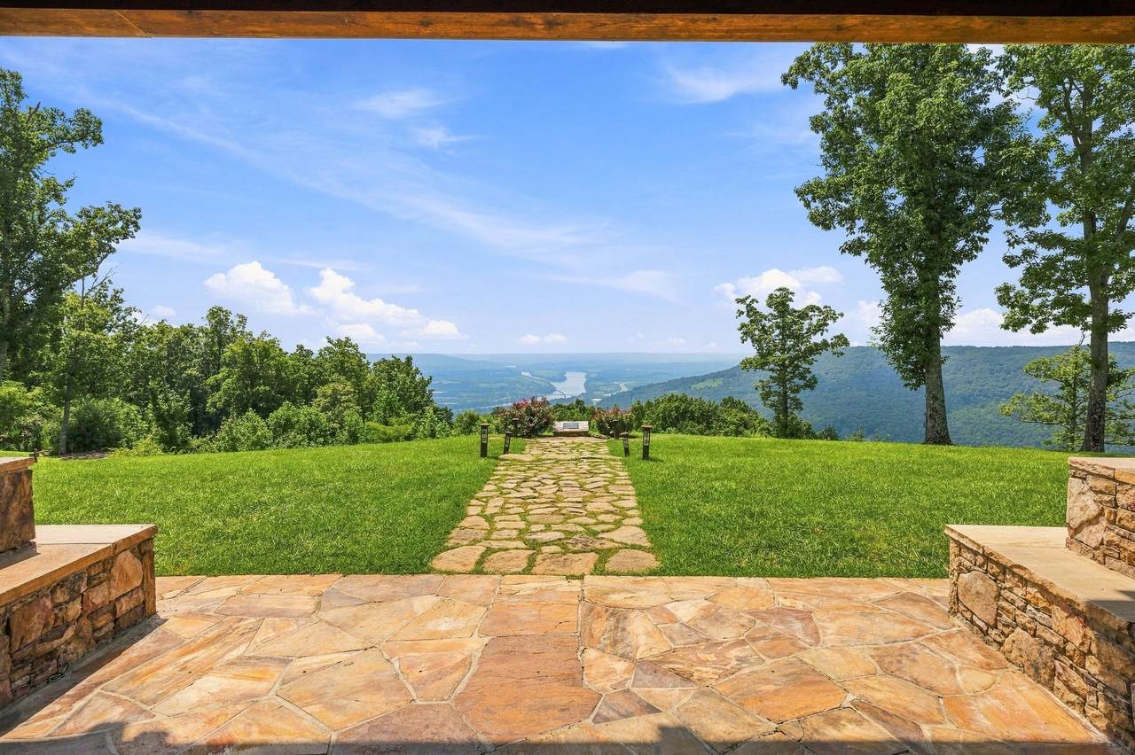 https://bt-photos.global.ssl.fastly.net/nashville/1280_boomver_1_RTC3547817-1.jpg