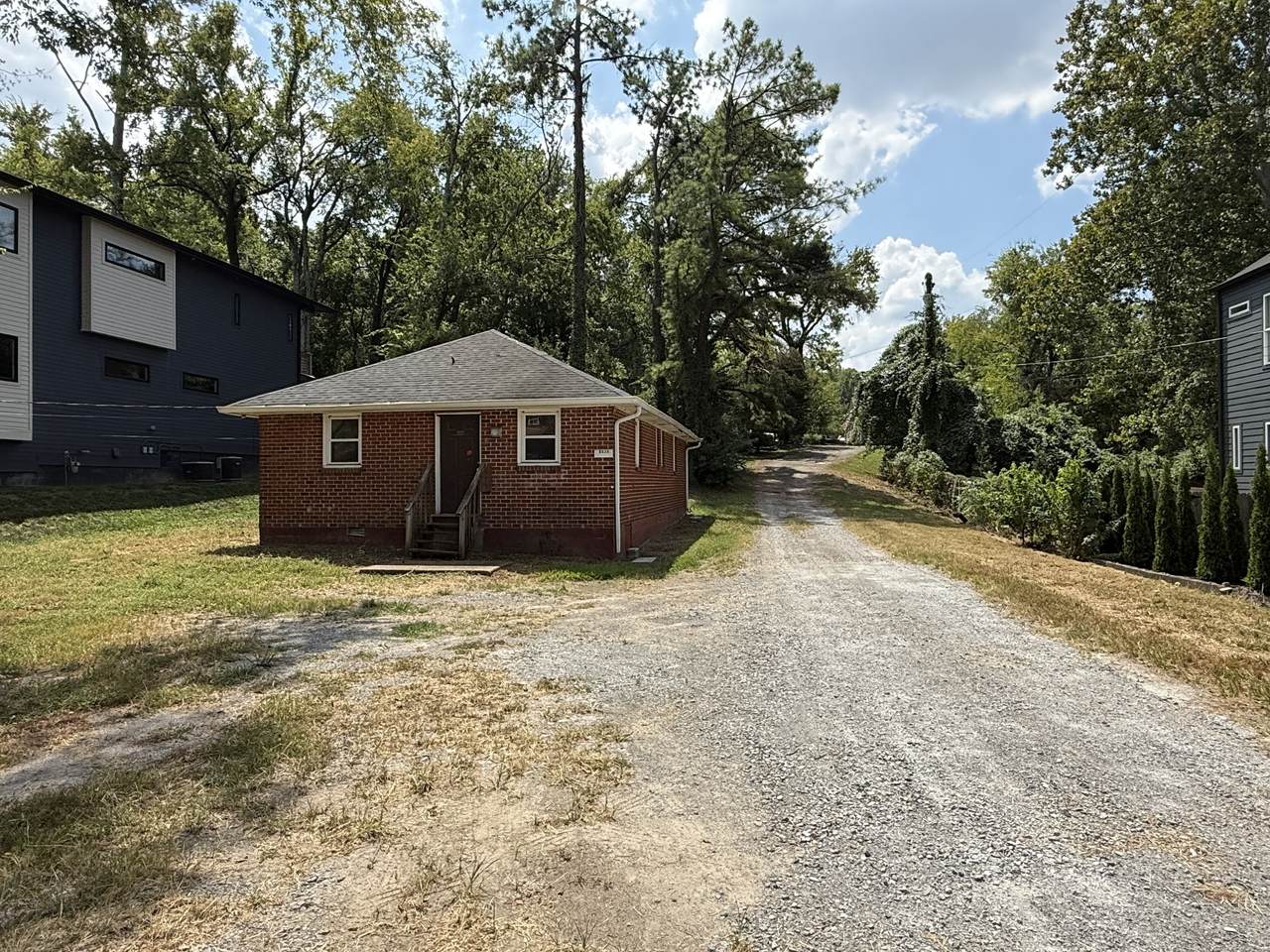 https://bt-photos.global.ssl.fastly.net/nashville/1280_boomver_1_RTC3592295-1.jpg