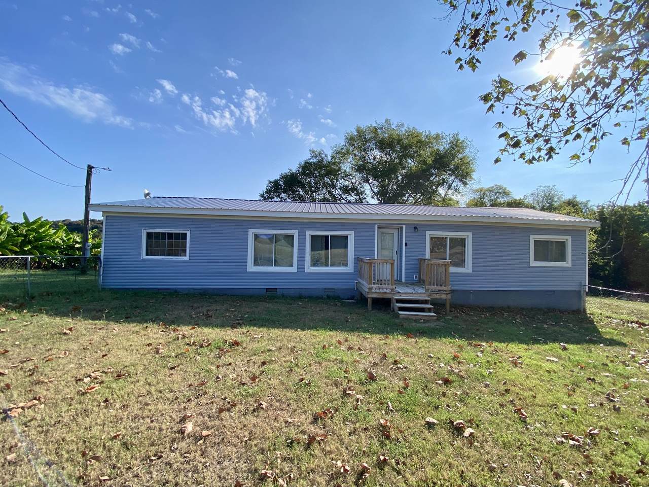 611 Burns Rd - Photo 1