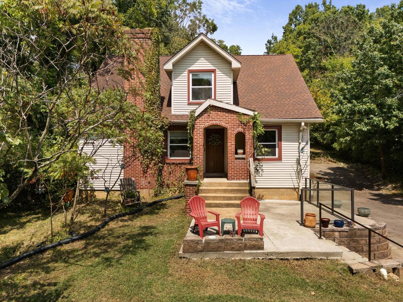 910 Due West Ave - Photo 1
