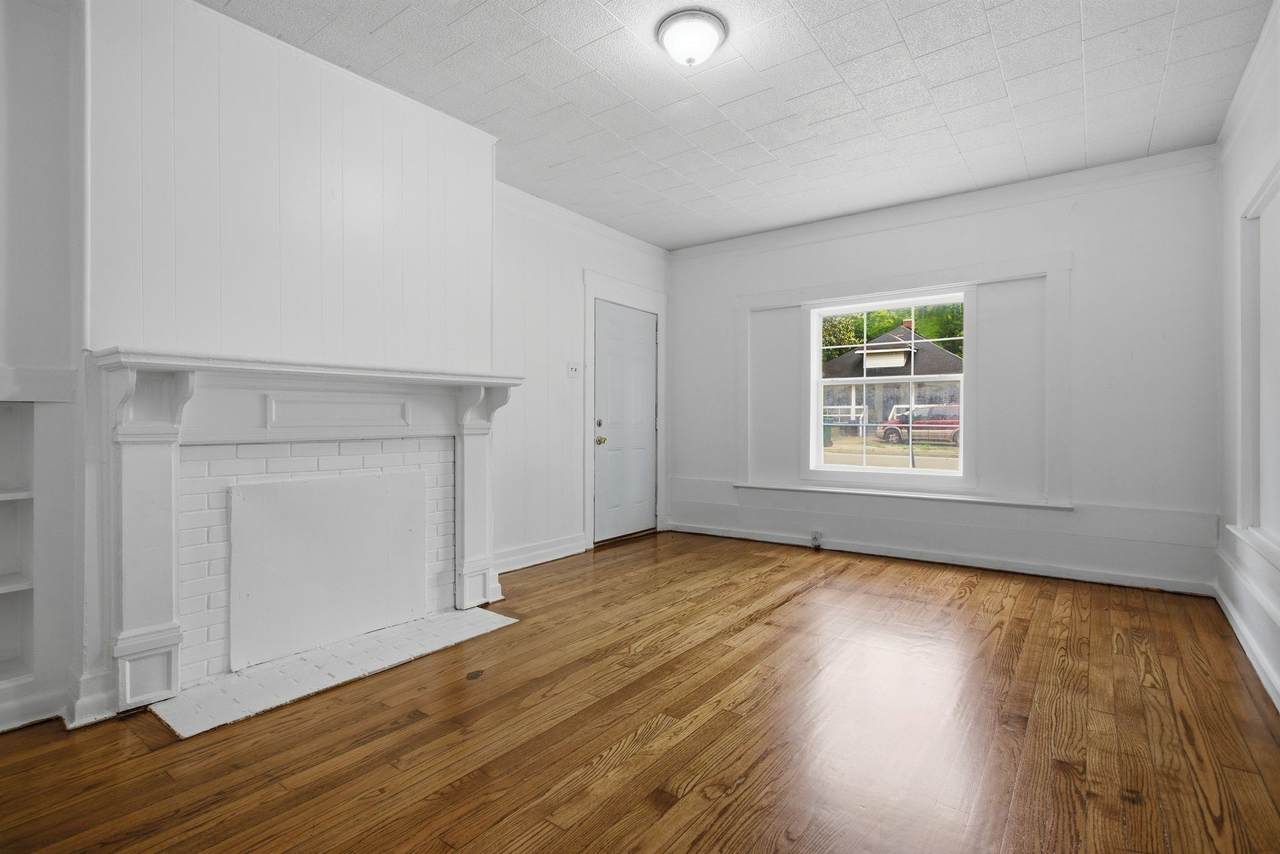 626 Childers St - Photo 1