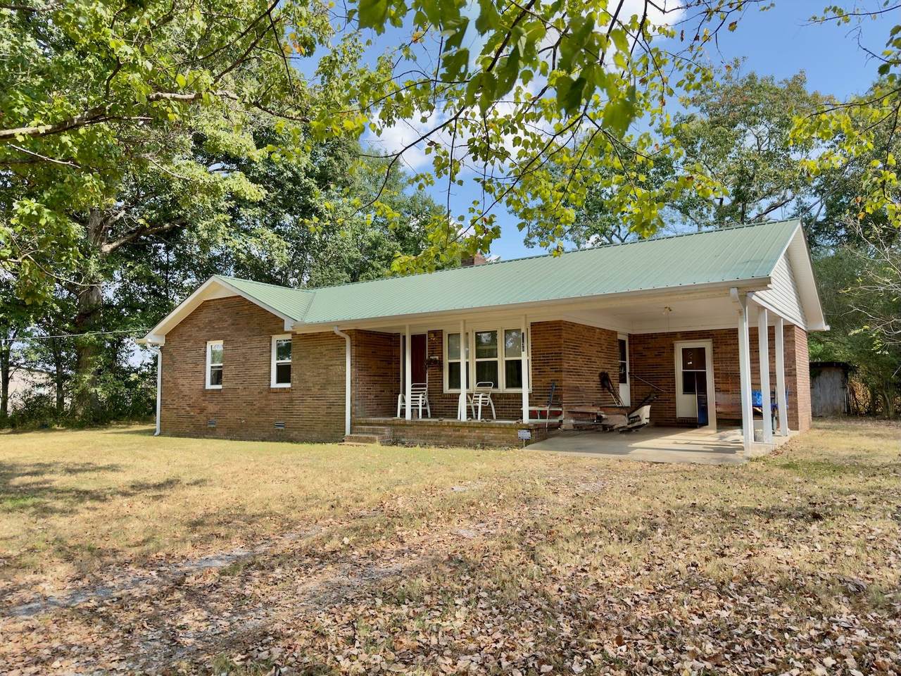 1138 Finnie Simmons Rd - Photo 1