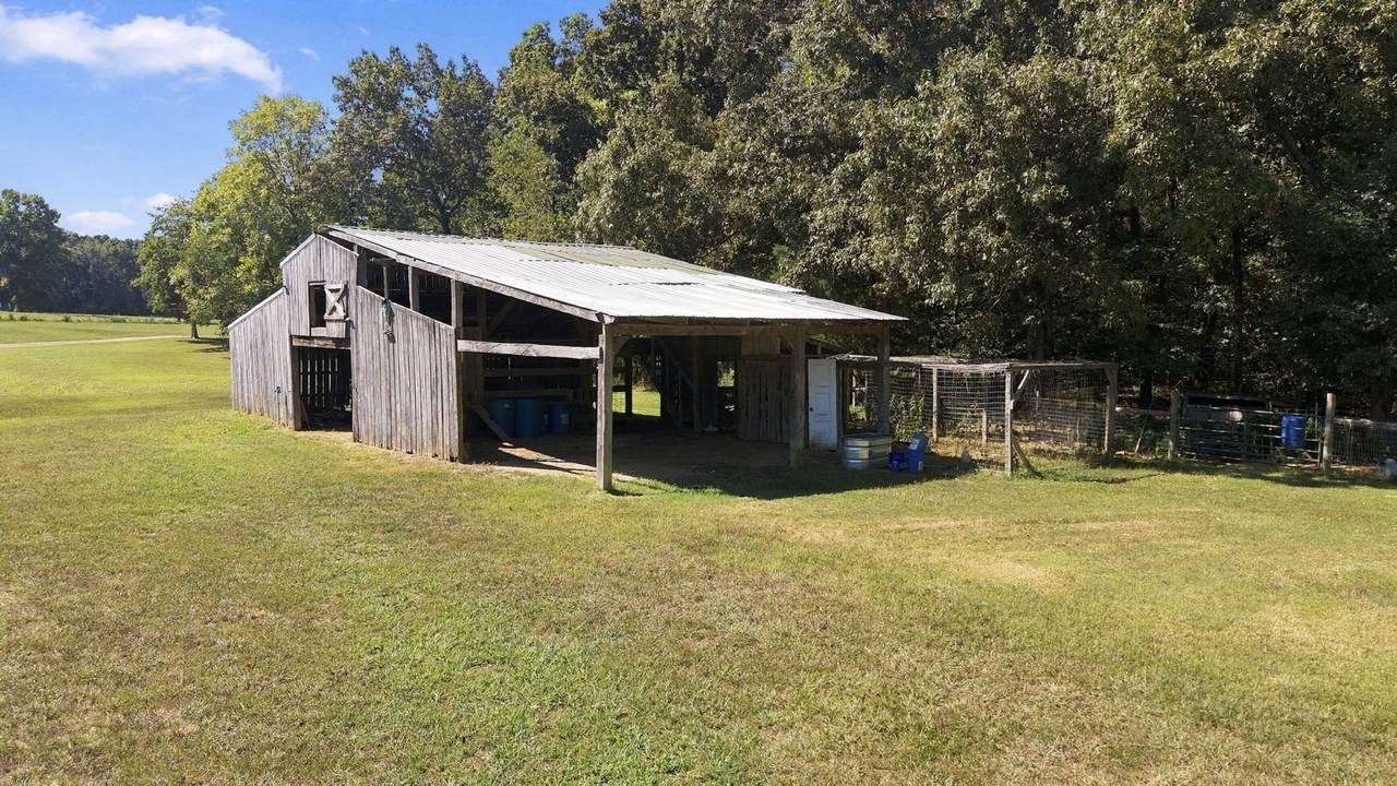https://bt-photos.global.ssl.fastly.net/nashville/1280_boomver_1_RTC3601777-1.jpg