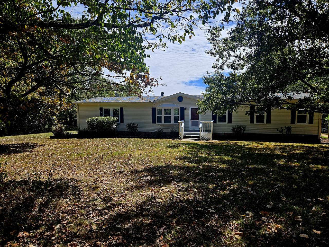 420 Carroll Ridge Rd - Photo 1