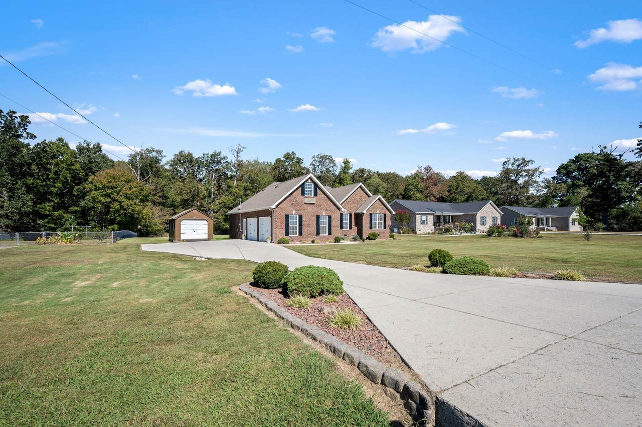 https://bt-photos.global.ssl.fastly.net/nashville/1280_boomver_1_RTC3603611-1.jpg