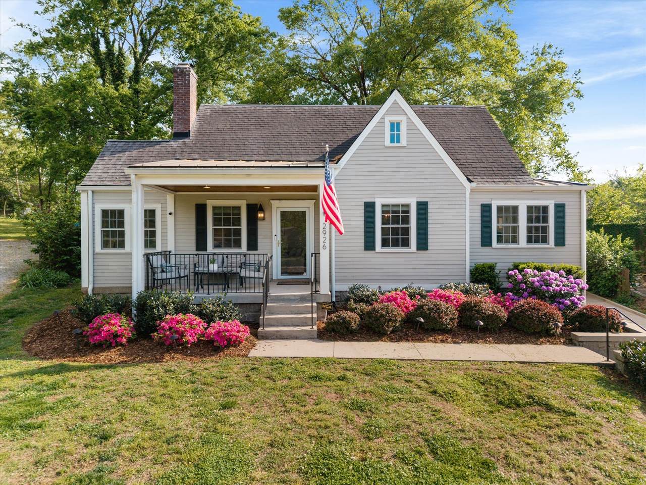 https://bt-photos.global.ssl.fastly.net/nashville/1280_boomver_1_RTC3603927-1.jpg