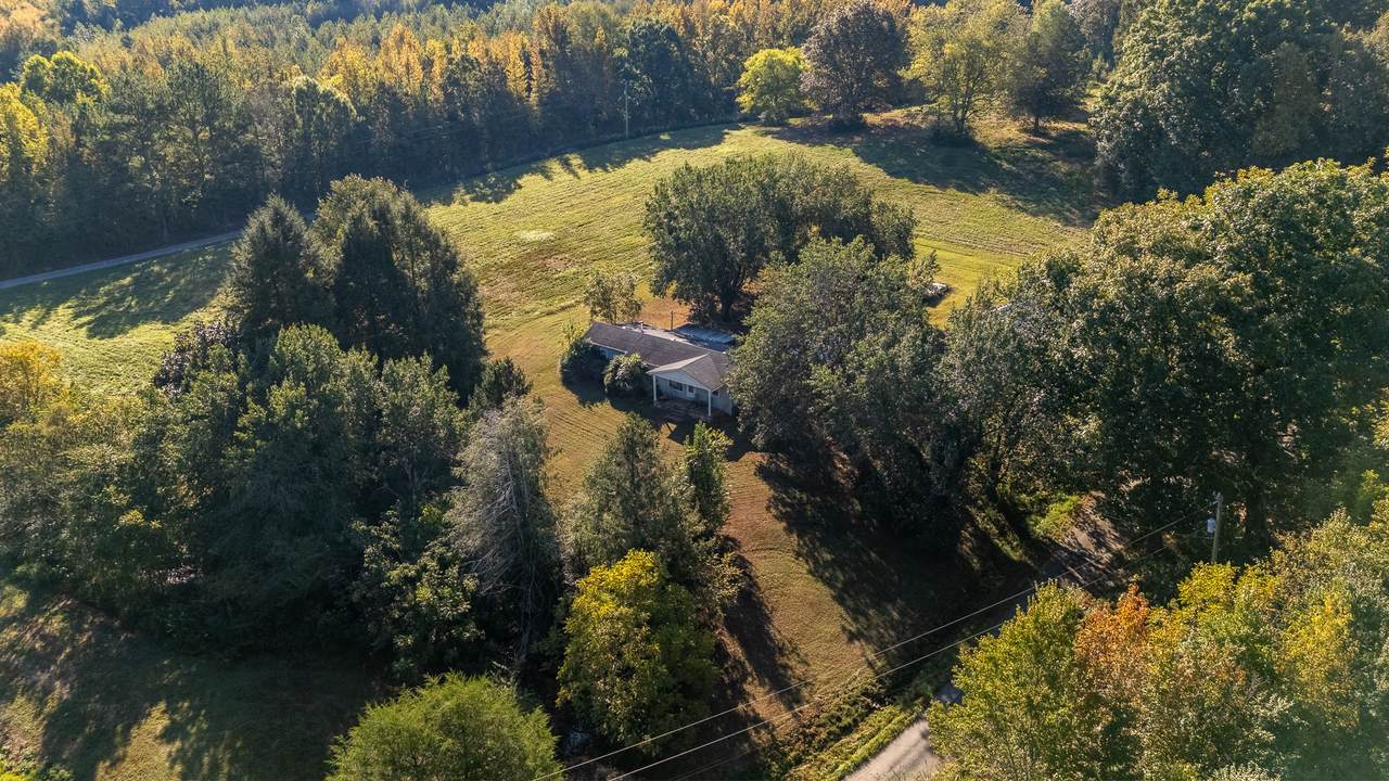 9 Gowen Rd - Photo 1