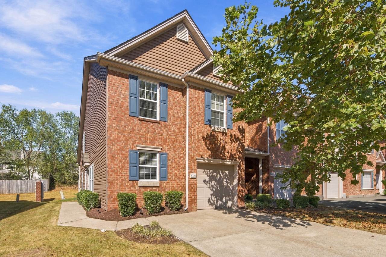 8233 Rossi Rd - Photo 1