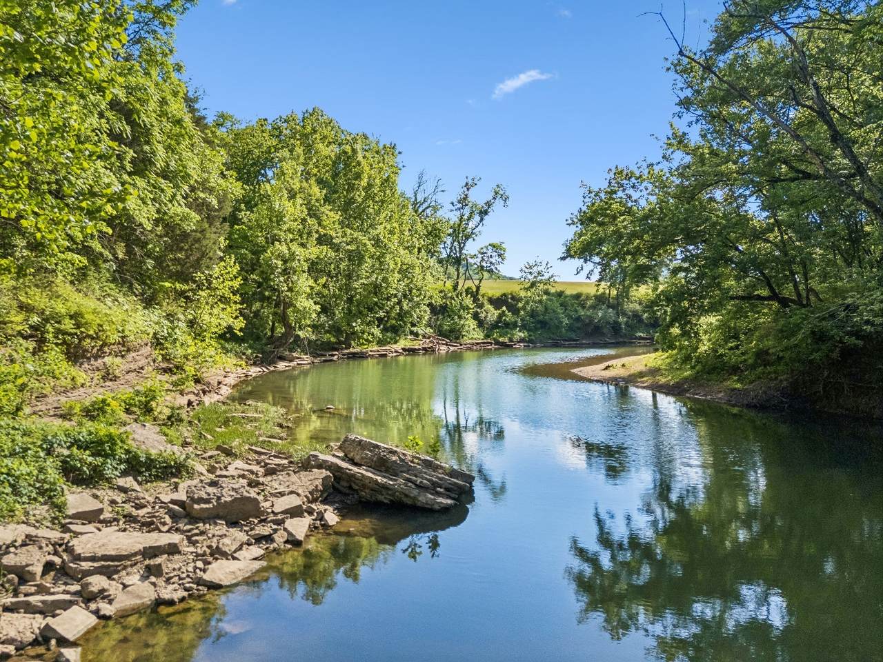 https://bt-photos.global.ssl.fastly.net/nashville/1280_boomver_1_RTC3610145-1.jpg