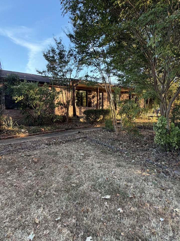2989 Brantley Dr - Photo 1