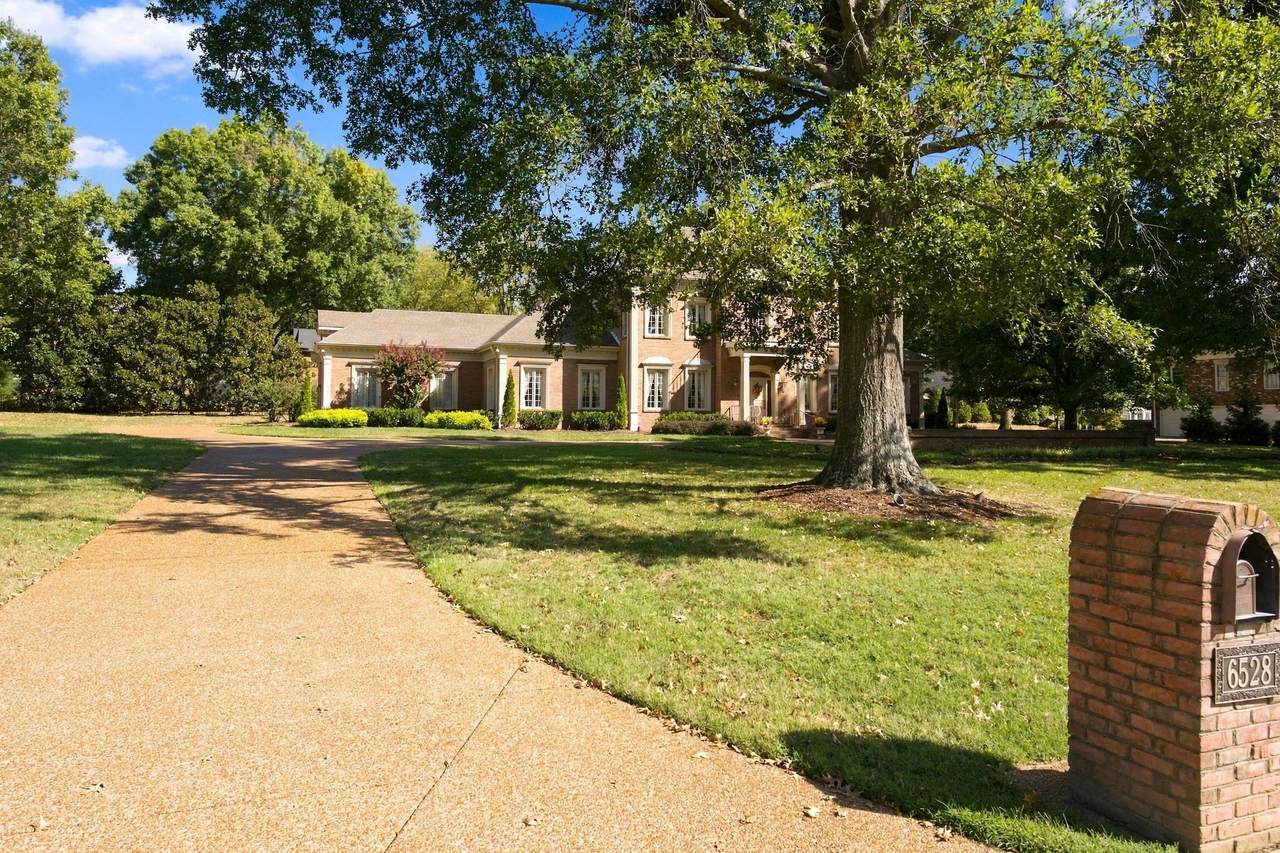 https://bt-photos.global.ssl.fastly.net/nashville/1280_boomver_1_RTC3611179-1.jpg