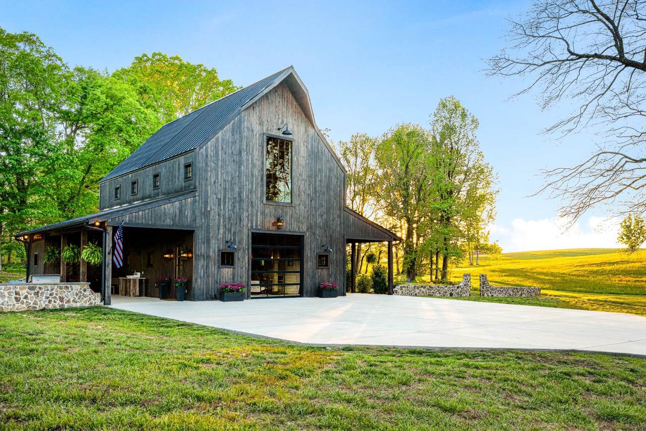 795 Tucker Rd - Photo 1