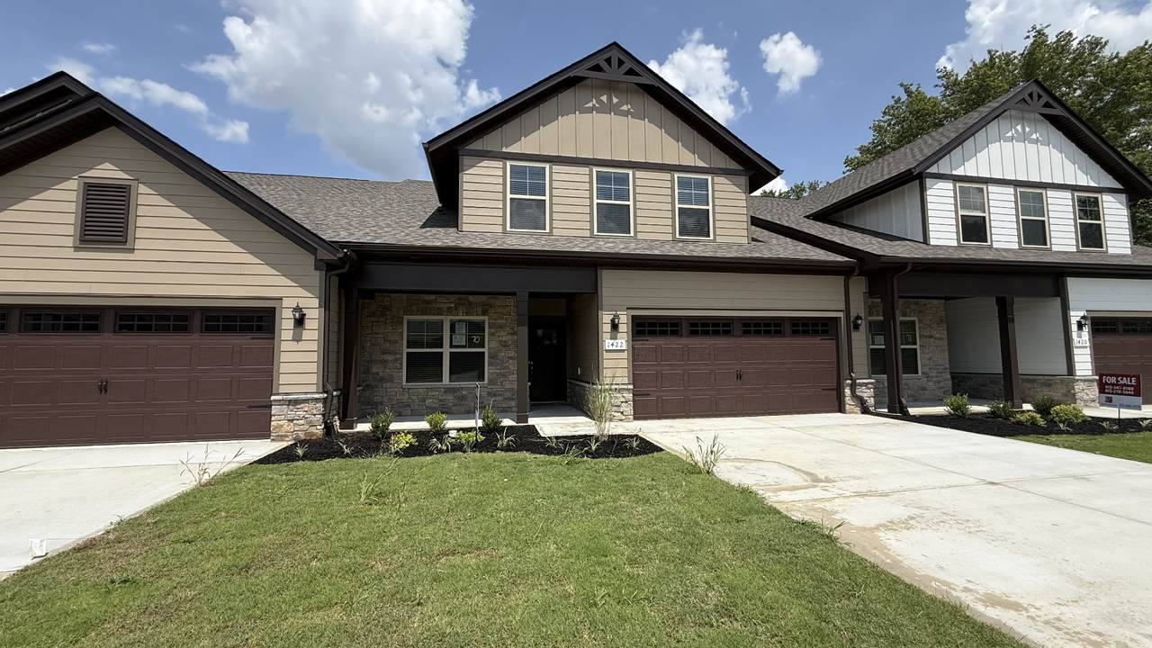 1422 Suzanne Drive - Photo 1