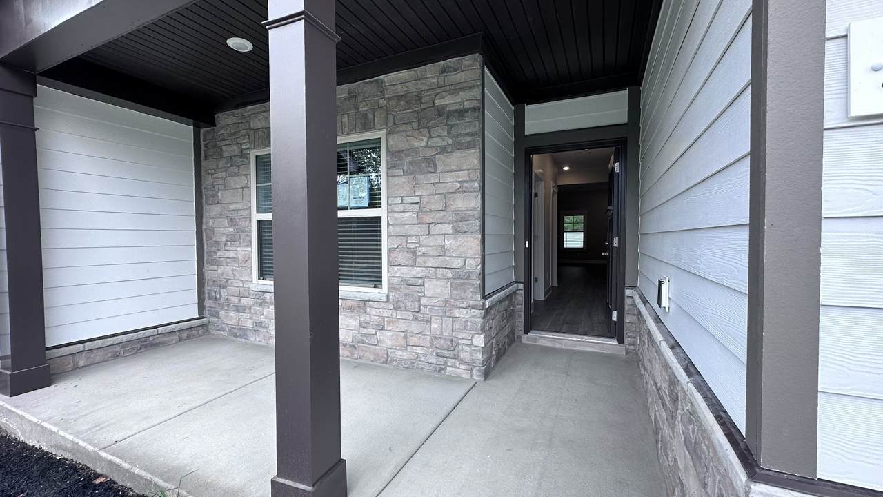https://bt-photos.global.ssl.fastly.net/nashville/1280_boomver_1_RTC3611316-1.jpg