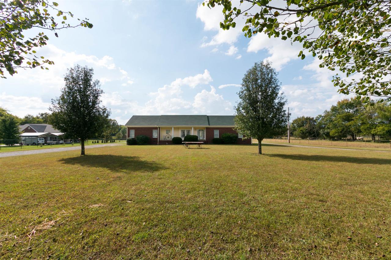 2301 Harkreader Rd - Photo 1