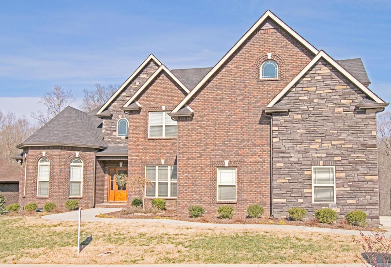 2555 Everwood Ct - Photo 1