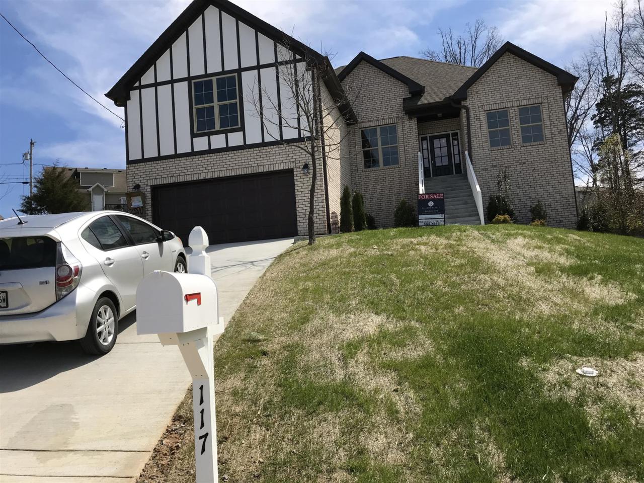117 Glochester Ct - Photo 1