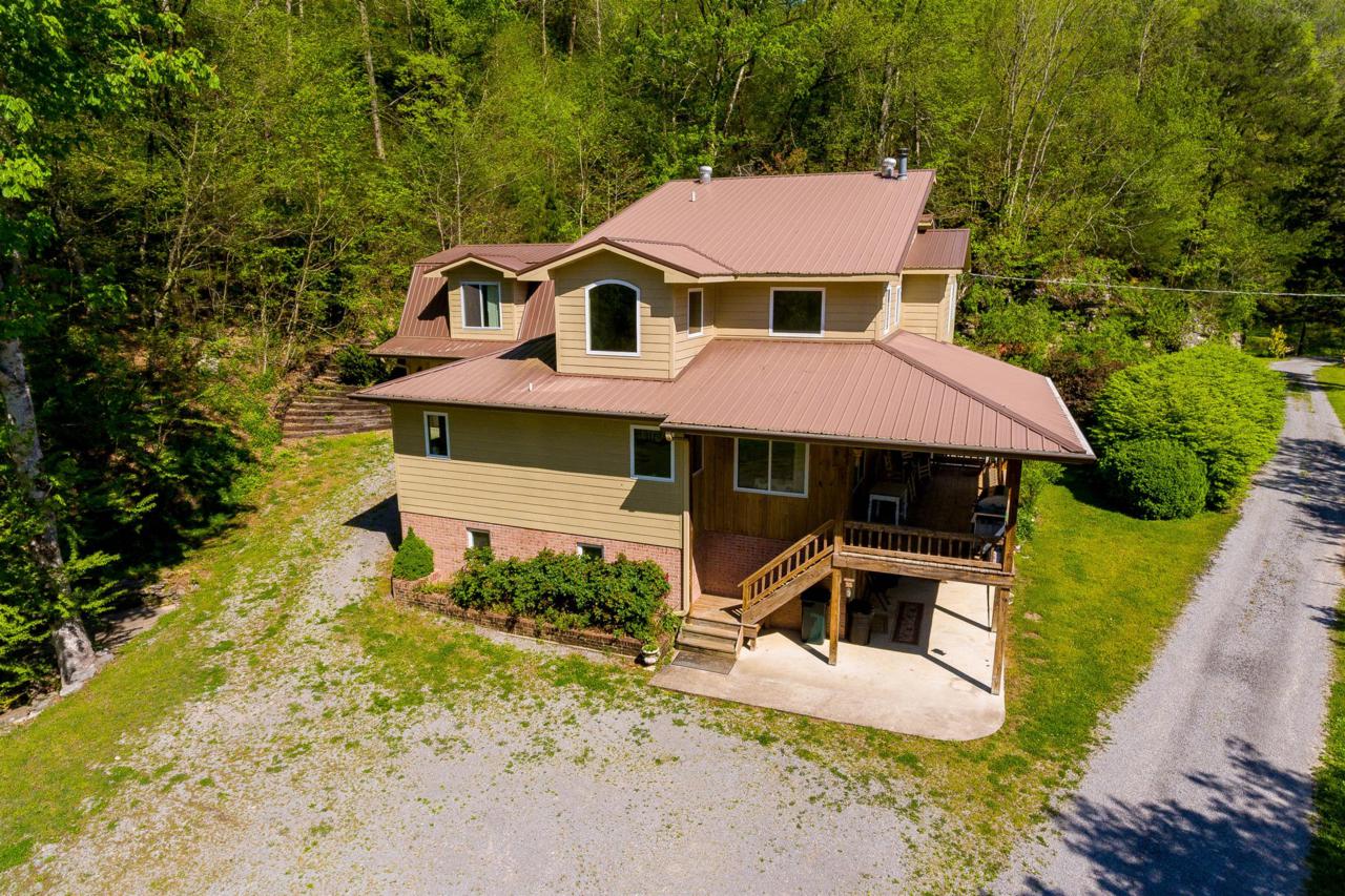 295 Cave Hollow Rd - Photo 1