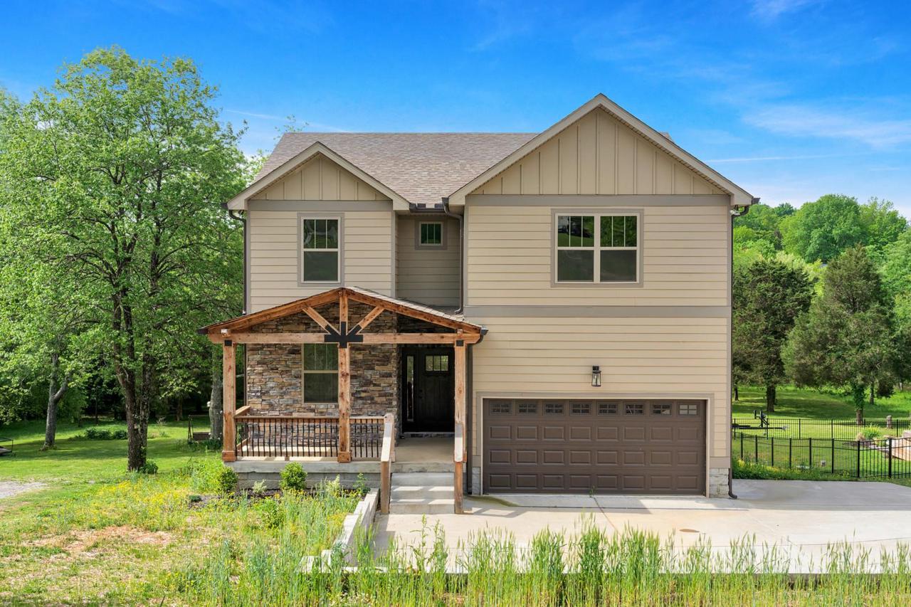 300 Twin Cove Dr - Photo 1