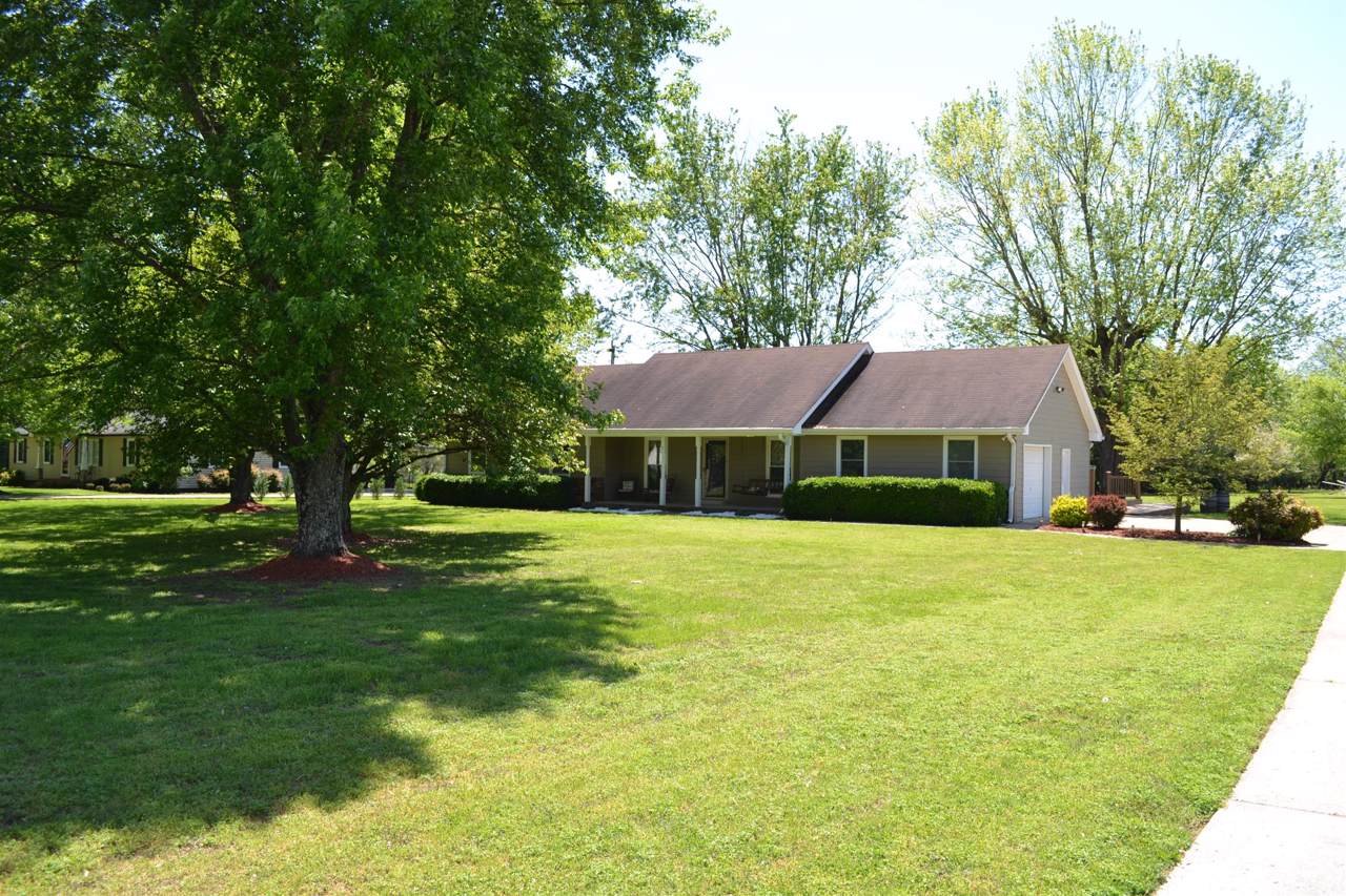 520 Newton Ln - Photo 1