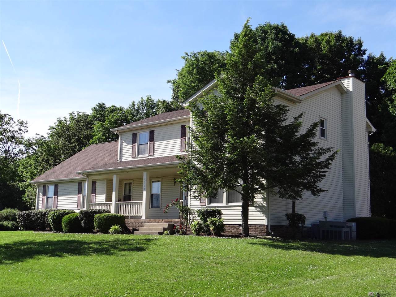 1369 W Rhett Butler Rd - Photo 1
