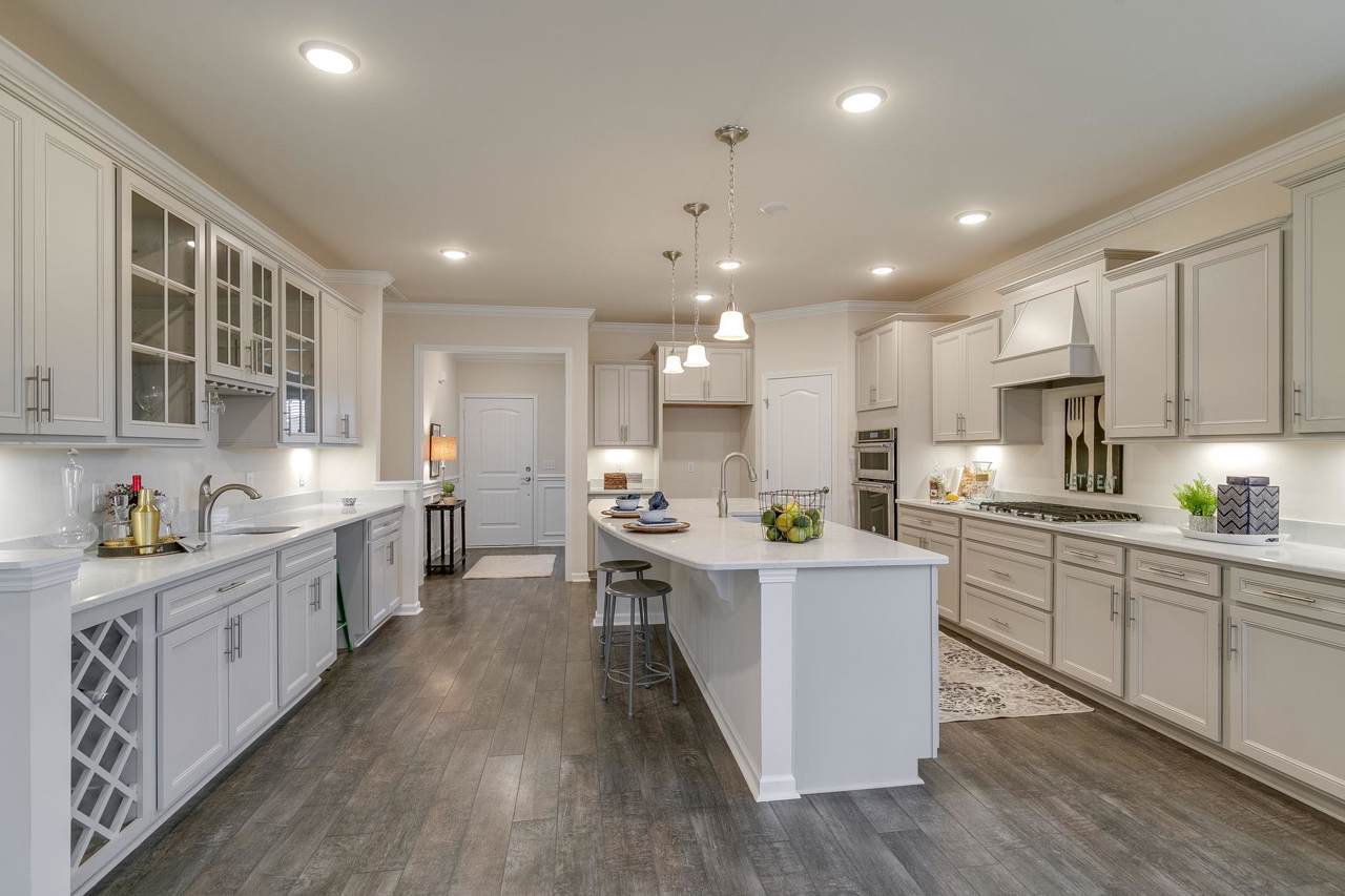 402 Wilson Spgs - Photo 1