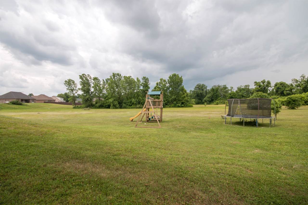 1609 Harrow Ct - Photo 1