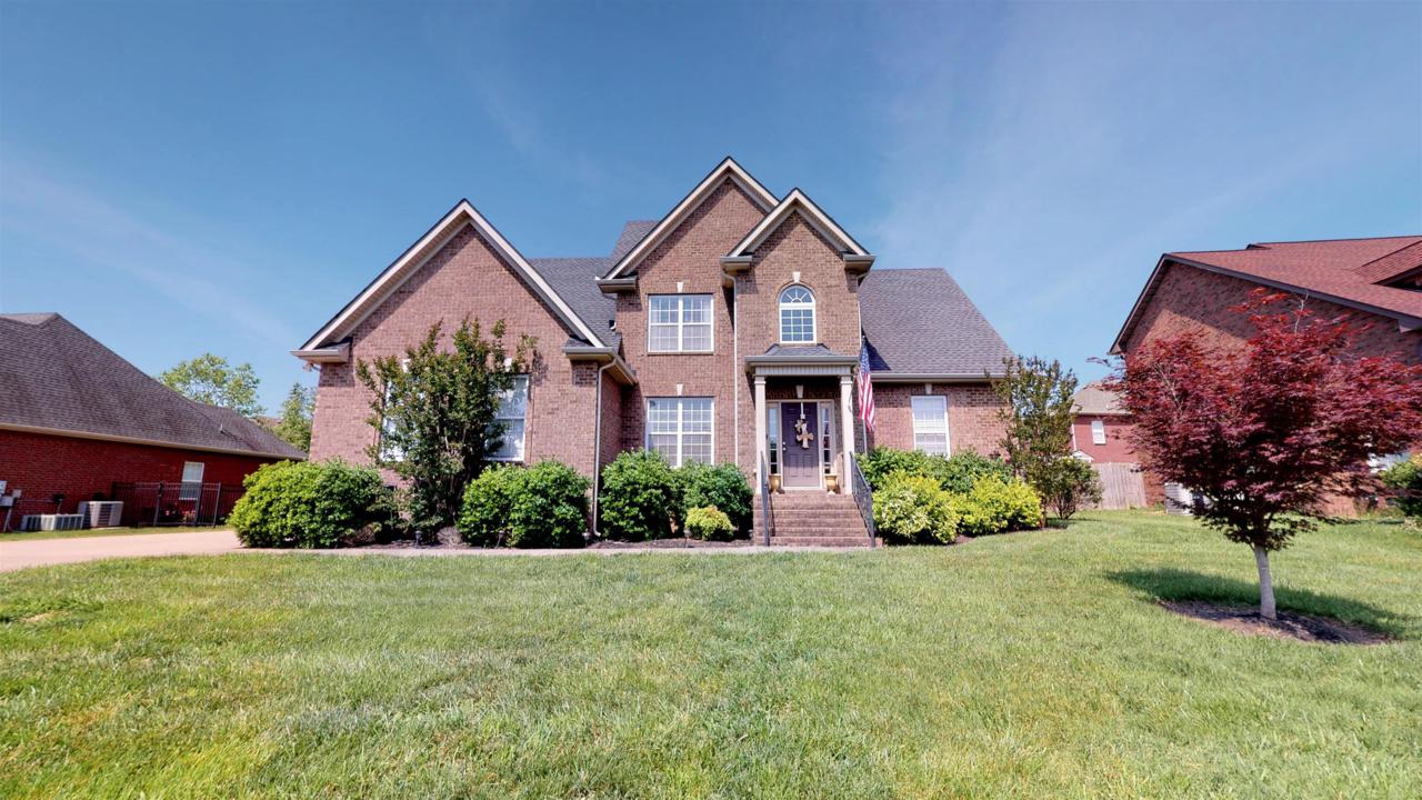 2539 Cushing Ave - Photo 1
