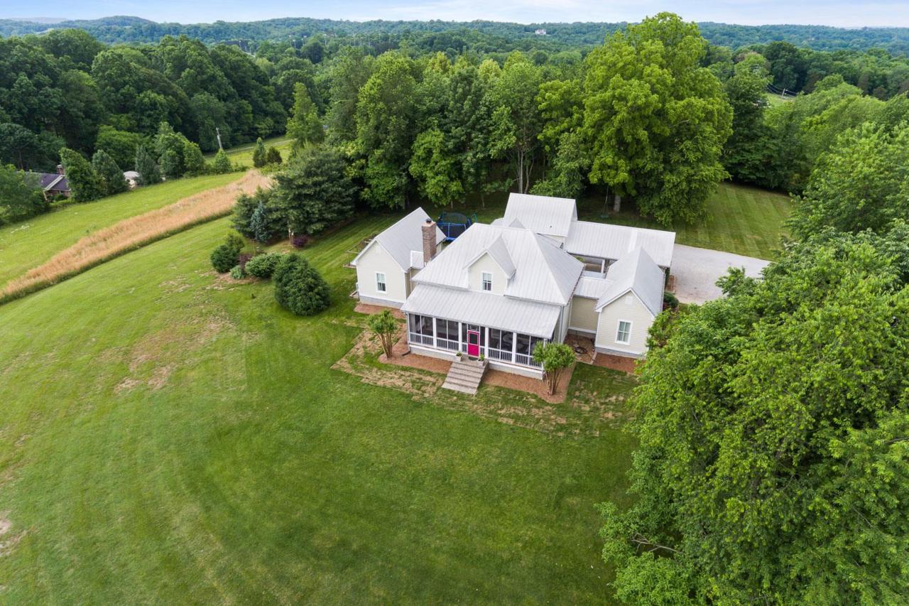 4869 Bethesda Rd - Photo 1