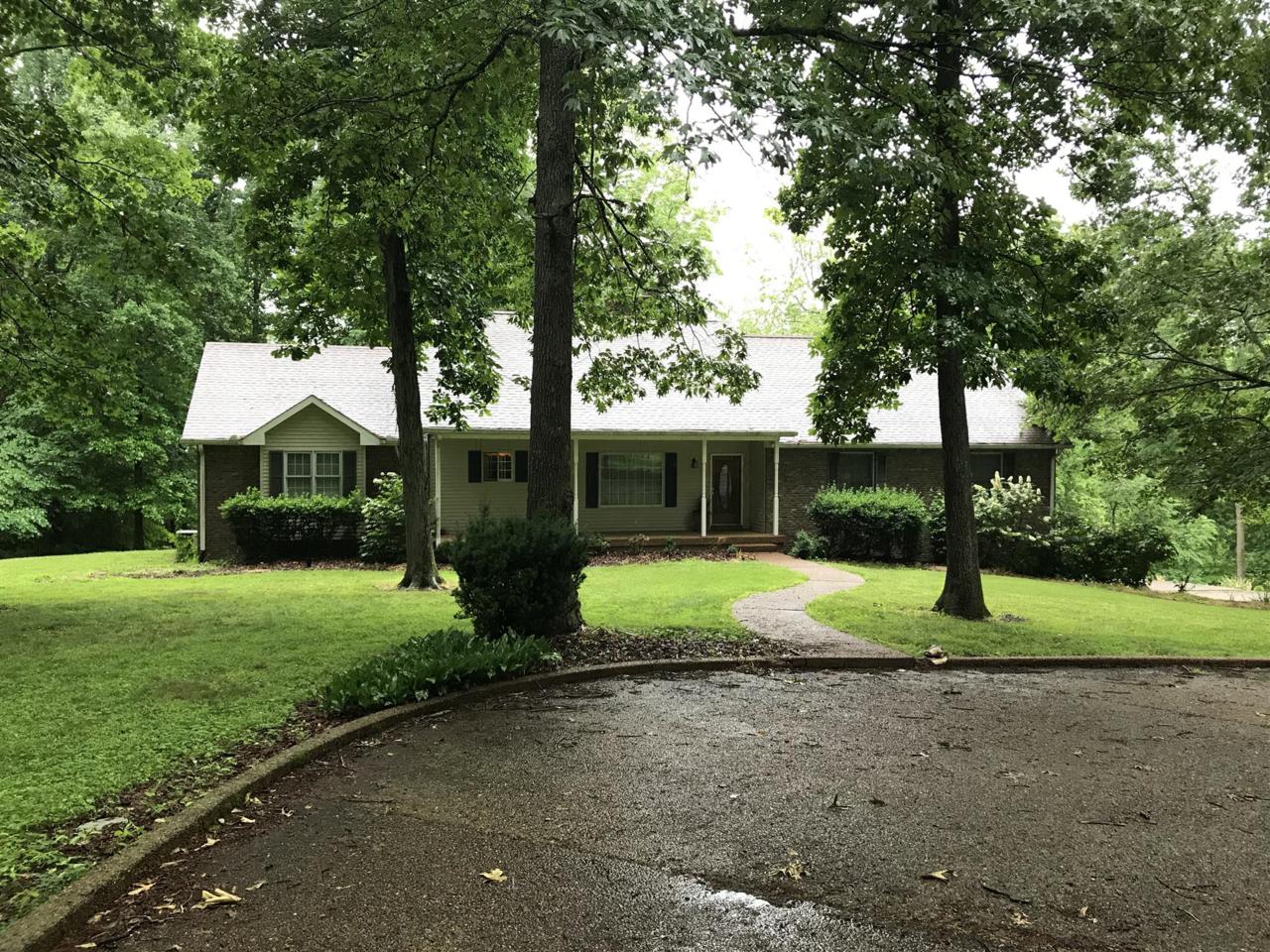 4040 Meadow View Circle - Photo 1