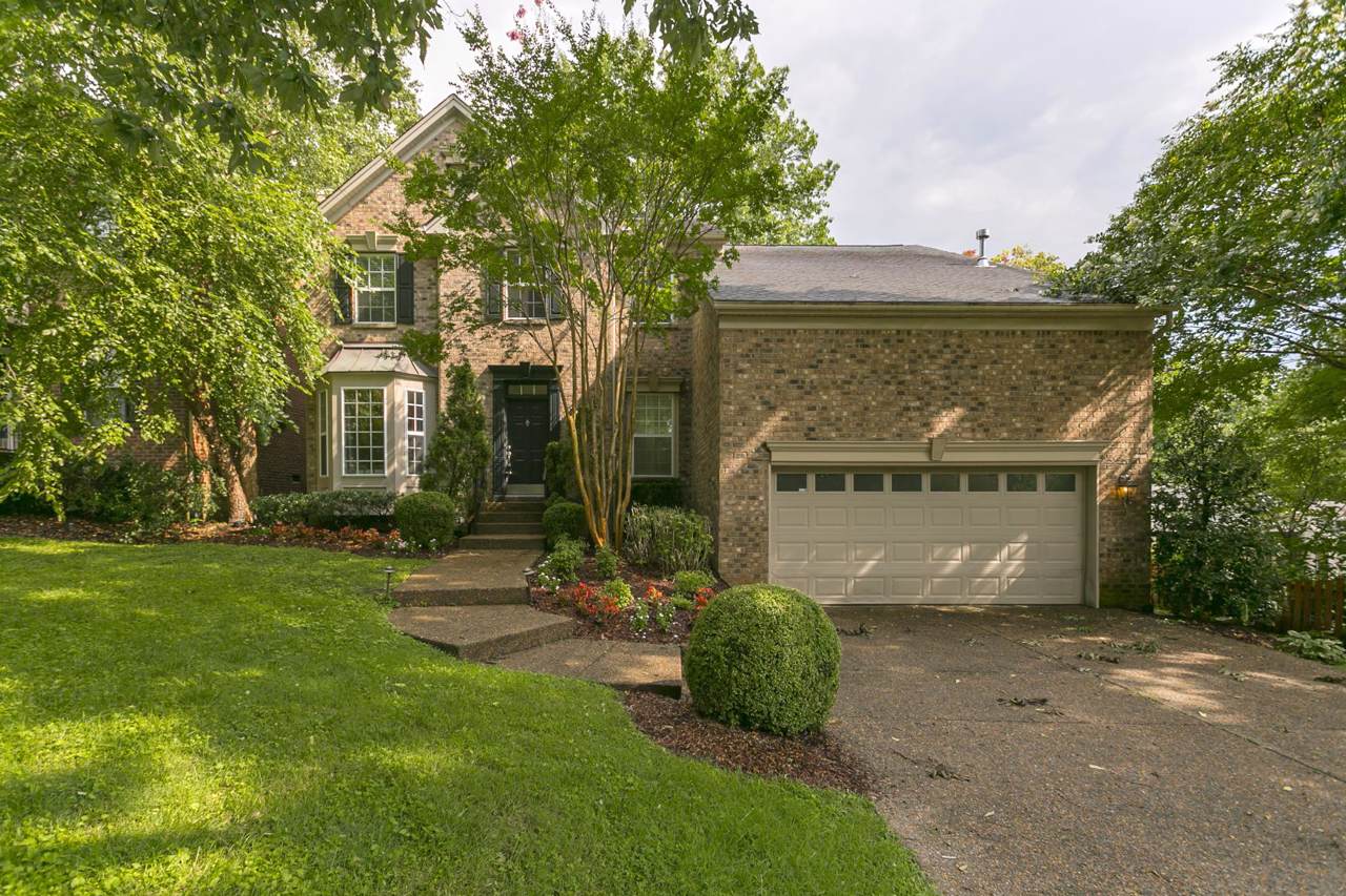927 Coral Rd - Photo 1