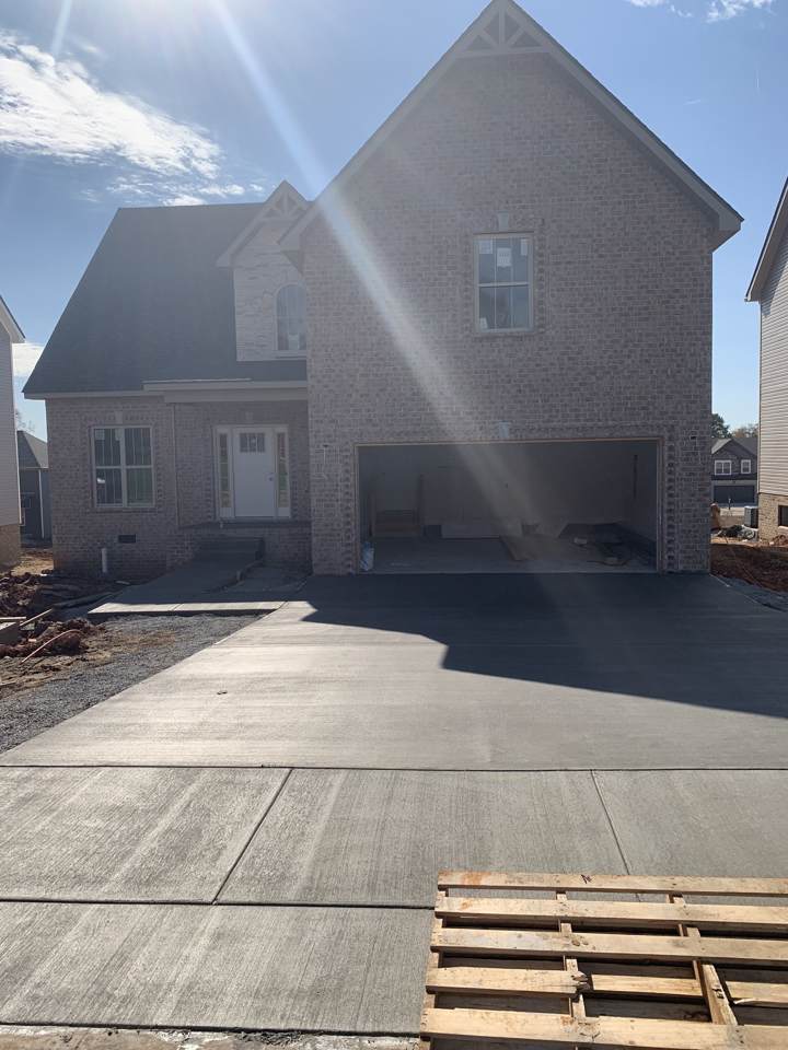 103 Locust Run - Photo 1