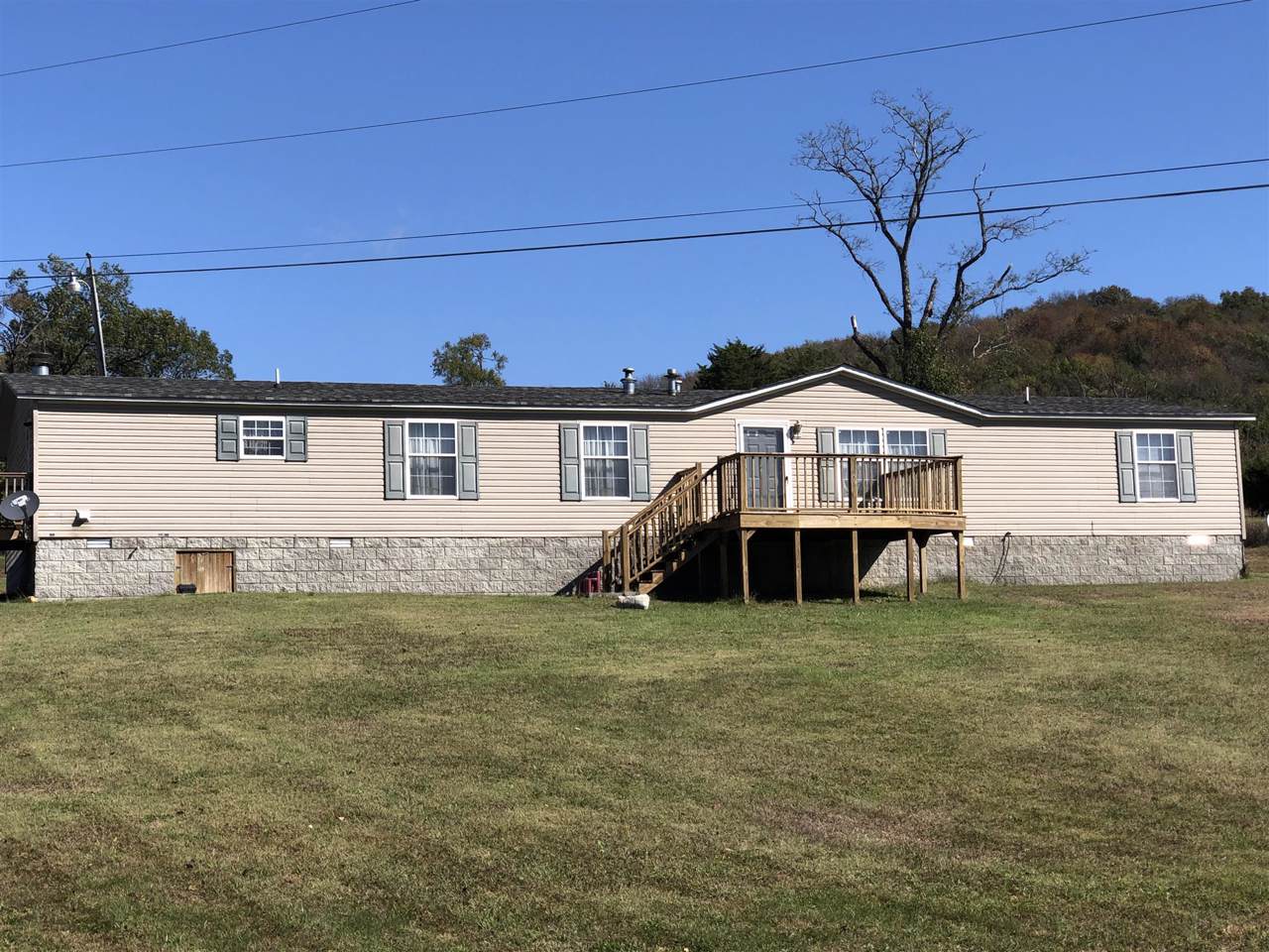 555 Fort Blount Rd - Photo 1