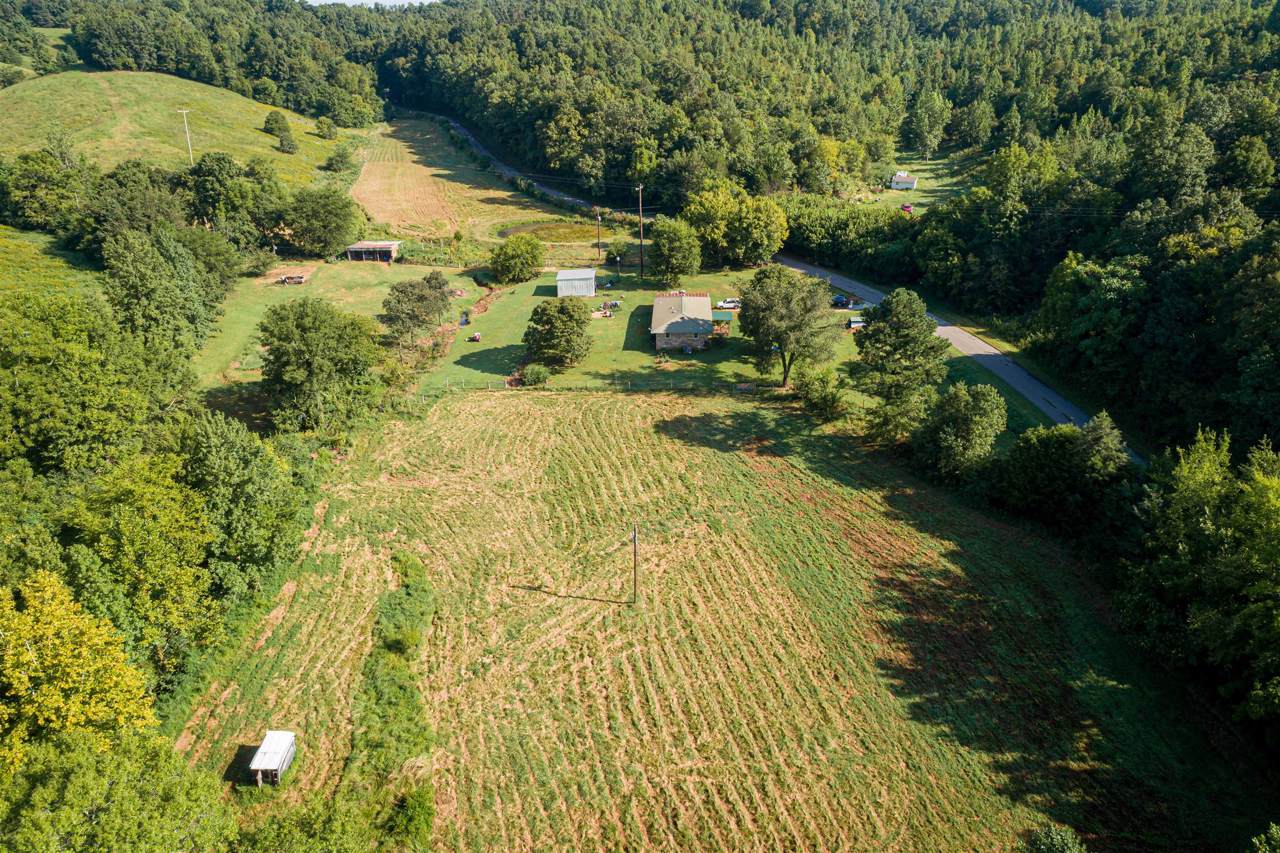 231 Beasley Hollow Rd - Photo 1