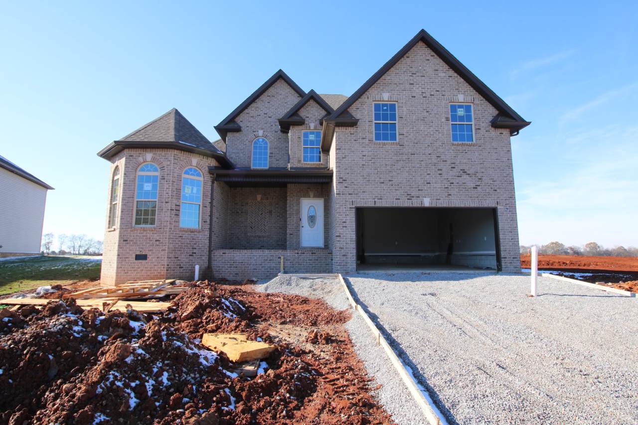 370 Summerfield - Photo 1