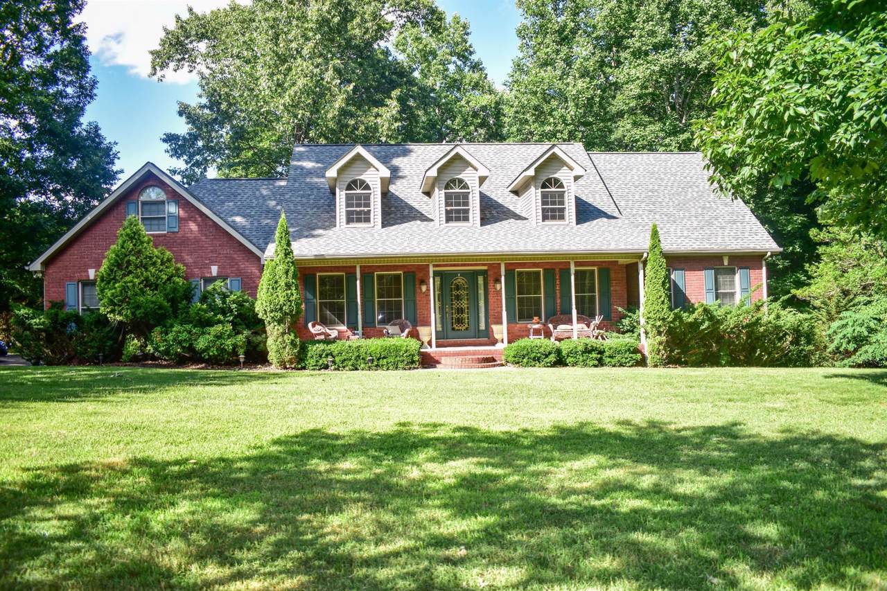 496 Perrys Pl - Photo 1