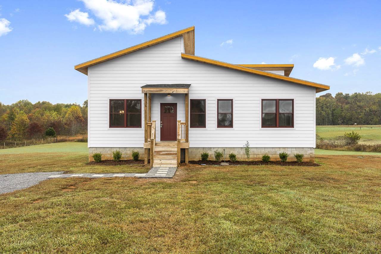5020 S Johnson Rd - Photo 1