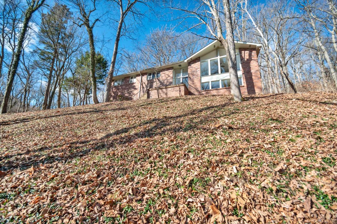 935 Forest Acres Ct - Photo 1