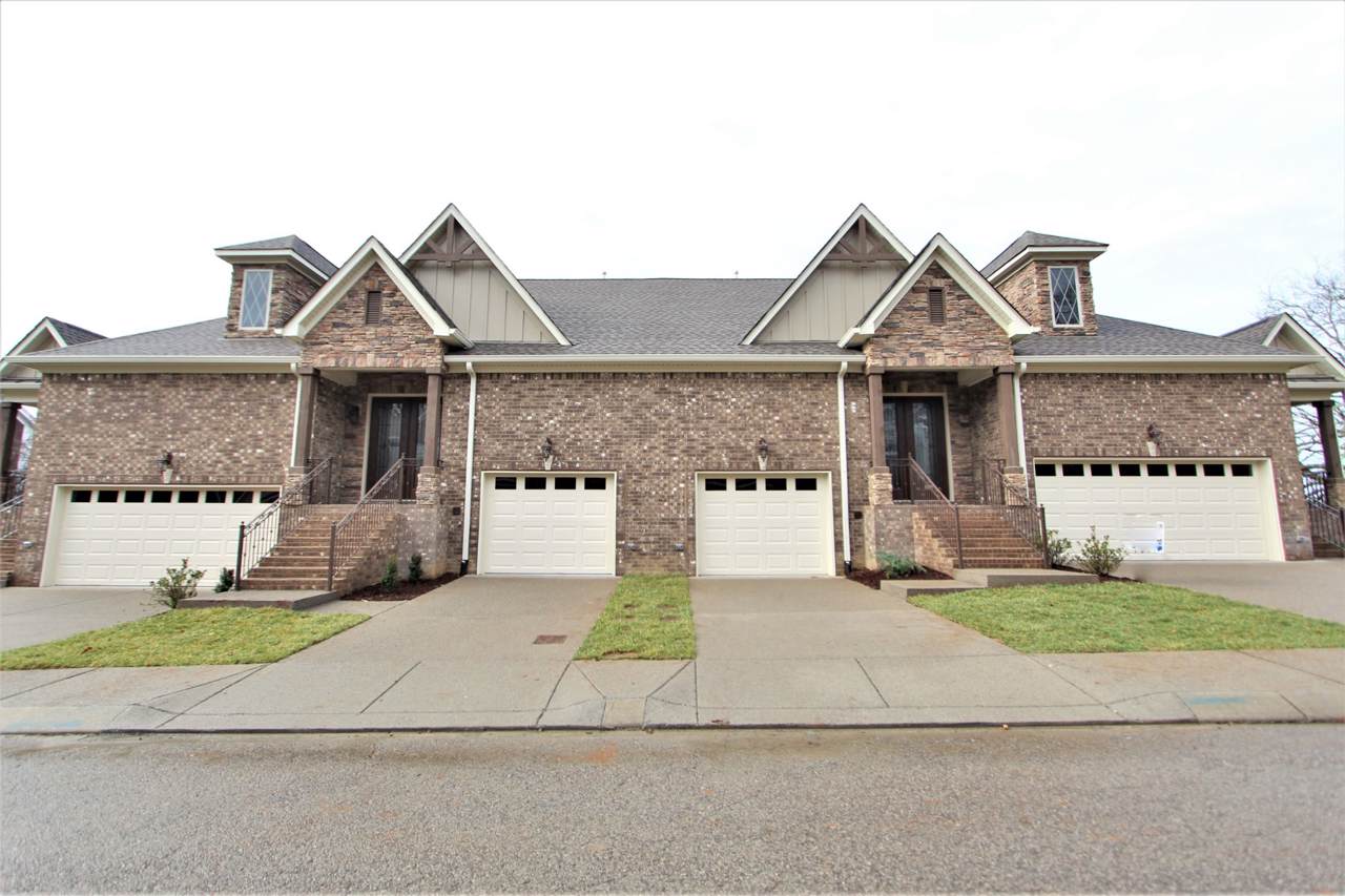 5002 Southfork Blvd - Photo 1