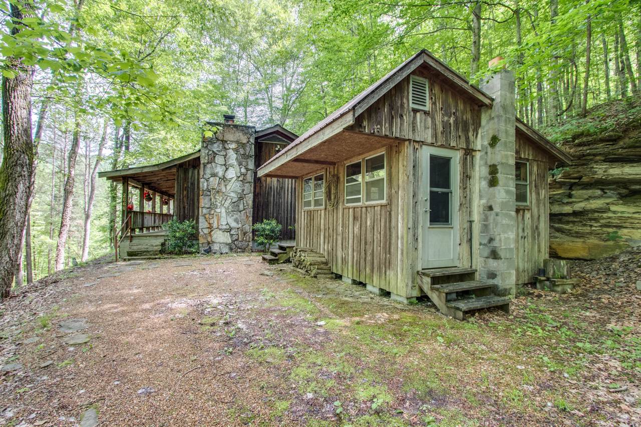 2664 Compton Bottom Dr - Photo 1