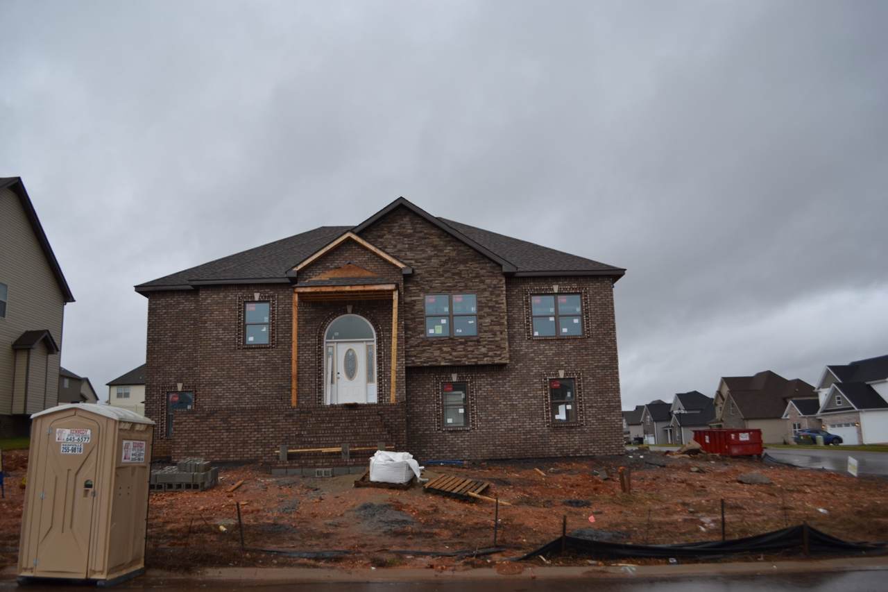 228 Melbourne Drive - Photo 1